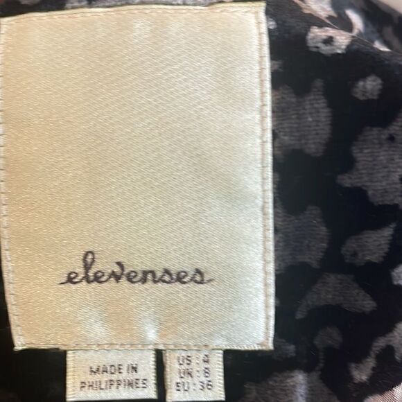 Elévenles Anthropologie Velvet Floral Print Blazer Size 4 - Picture 6 of 8